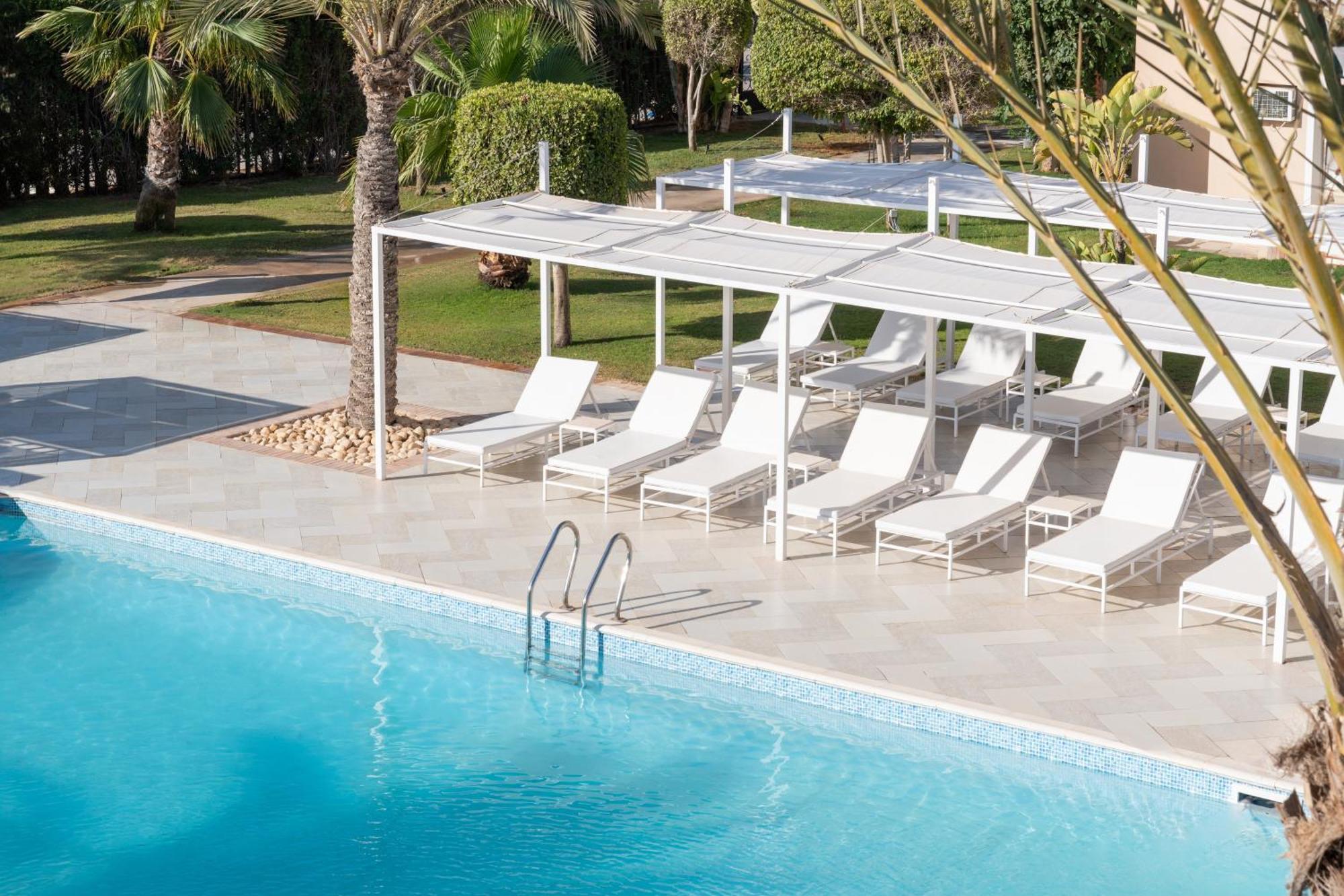 Jaz Neo Almazino, Almaza Bay Hotel Majid Abu Zayd Exterior foto